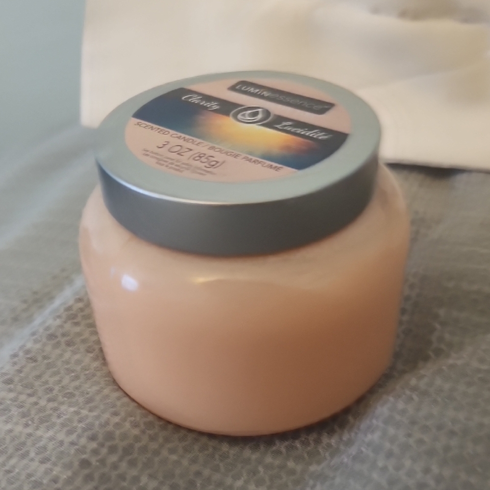 Luminessence Scented Candle - Picture 3 of 3